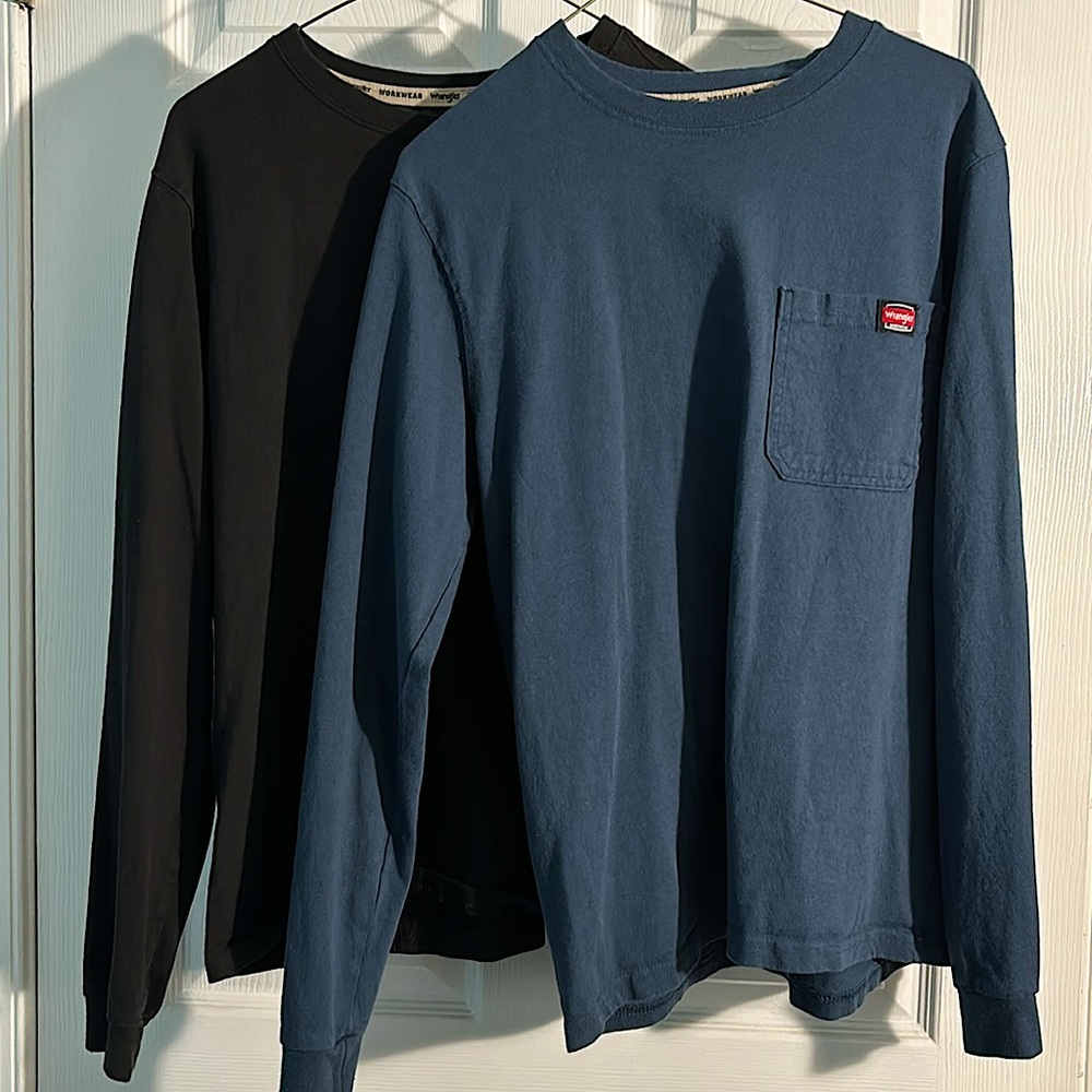 Black and blue longsleeve shirts